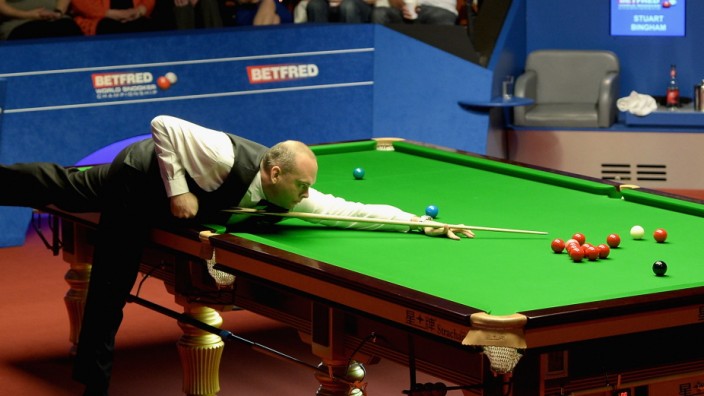 2015 Betfred World Snooker Championship - Day 17