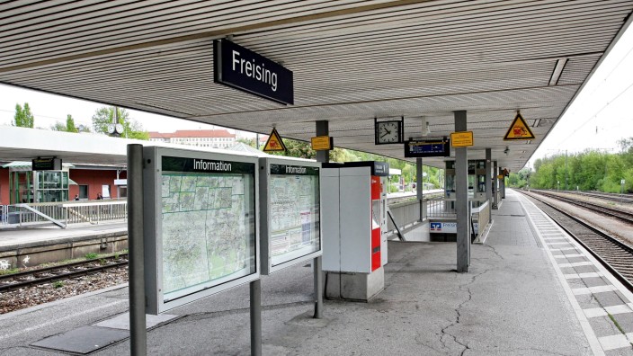 Sperrung der Bahnlinie: Per Bus nach München - ist das die Lösung für das sechswöchige Pendlerproblem im Sommer 2018?