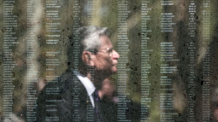 Bundespräsident Gauck besucht Kriegsgefangenenlager Senne