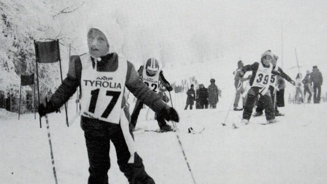 50 Jahre Skiclub Dorfen: Schülerskitag am Fürmetzer Hang 1973.