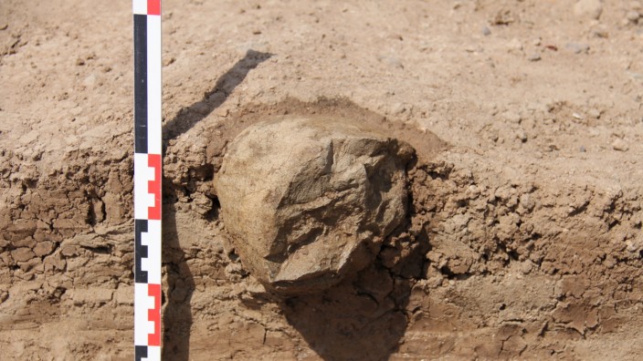 Paläoanthropologie: Dieser Faustkeil ist 3,3 Millionen Jahre alt.