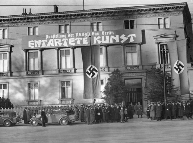 Eröffnung der Ausstellung "Entartete Kunst" in Berlin, 1938
