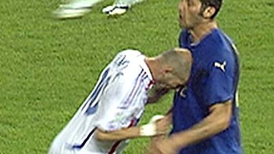 Fußball-WM 2006: Zizous Kopfstoß: Bei seiner Schwester kennt Zizou keinen Spaß: Zidane, Materazzi und der legendäre Kopfstoß