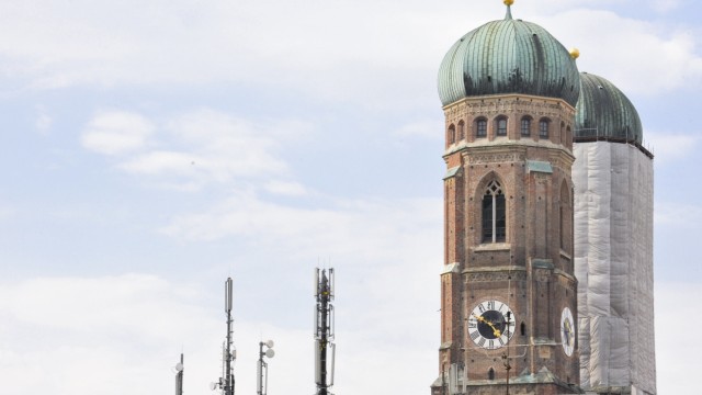 Funksignale in München: Mobilfunkantennen gehören auch in der Fußgängerzone zum Stadtbild.