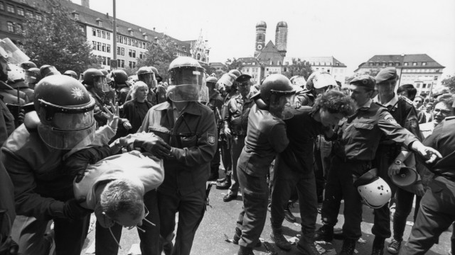 Polizeieinsatz beim Weltwirtschaftsgipfel in München, 1992