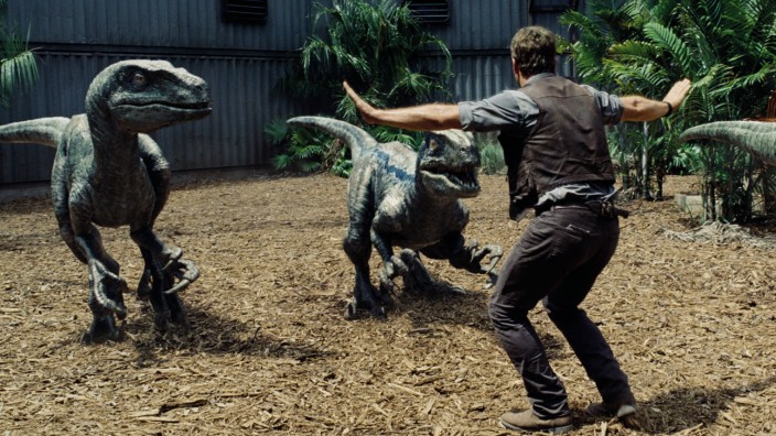 "Jurassic World" im Kino: Mittendrin statt nur dabei - der Saurier-Zoo in "Jurassic World".