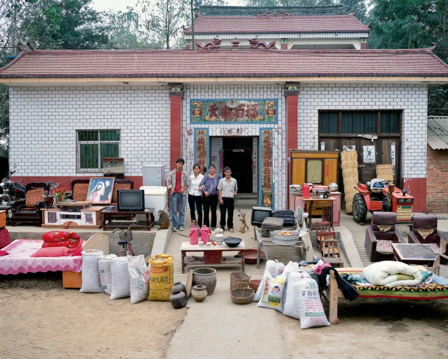 The Family Belongings of Chines People