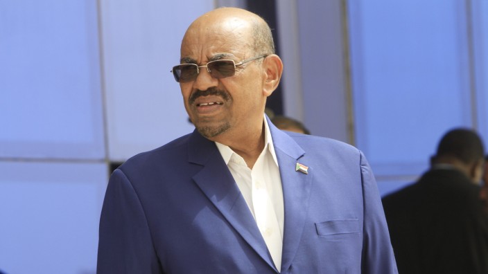 Haftbefehl: Seit Jahren auf freiem Fuß: der sudanesische Präsident Omar al-Bashir.