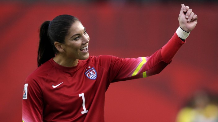 Soccer: Women's World Cup-United States at Colombia