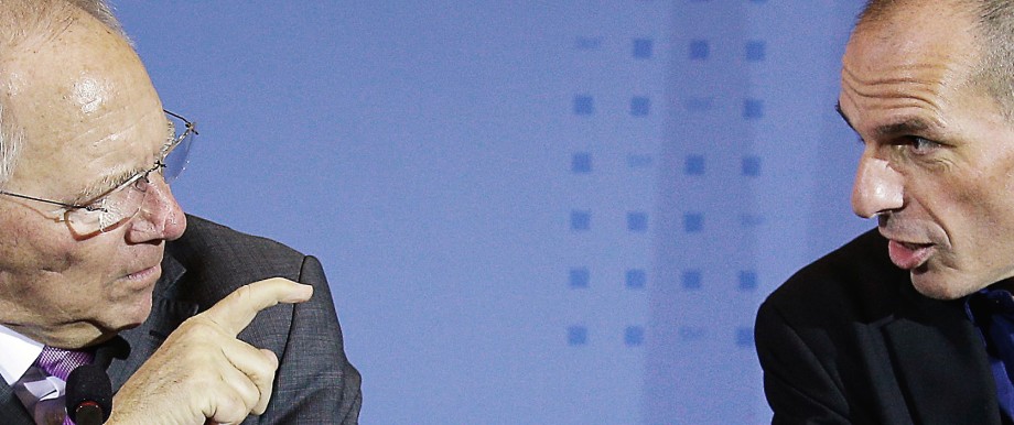 Griechischer Arbeitsminister: Holpriger Start der Beziehungen: Finanzminister Wolfgang Schäuble und sein griechischer Amtskollege Yanis Varoufakis im vergangenen Februar