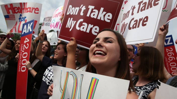 Supreme Court To Issue Landmark Rulings On Obamacare, Same Sex Marriage