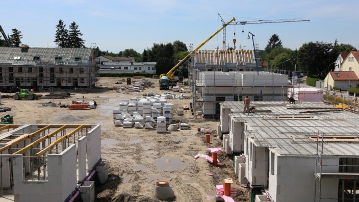 Karlsfeld: Das "nido"-Wohngebiet ist fast komplett bebaut. Jetzt entstehen Wohnungen auch auf dem Gewerbegebiet daneben.