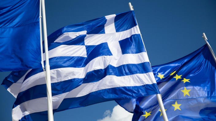 Griechische und Europa-Fahne