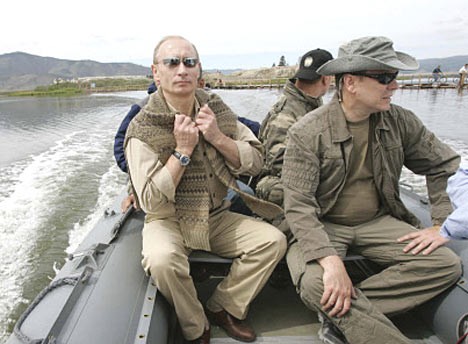 Putin im Boot mit Albert von Monaco Foto: AFP