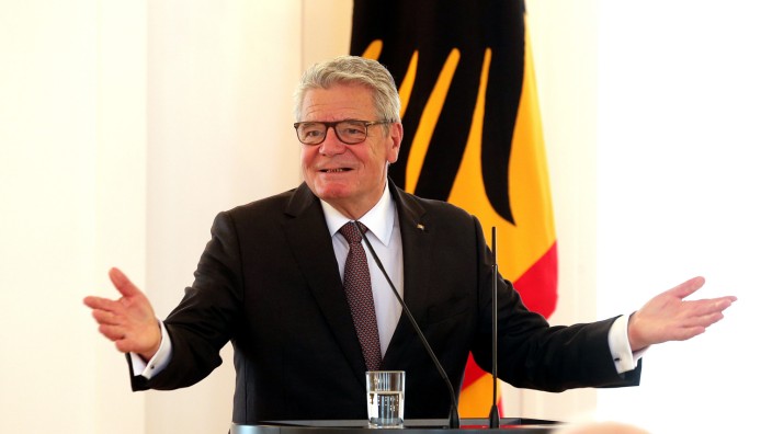 Gauck empfängt Lagergemeinschaften