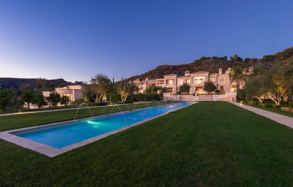 Beverly Hills Estate goes on market for 195 million US dollar; Palazzo di Amore