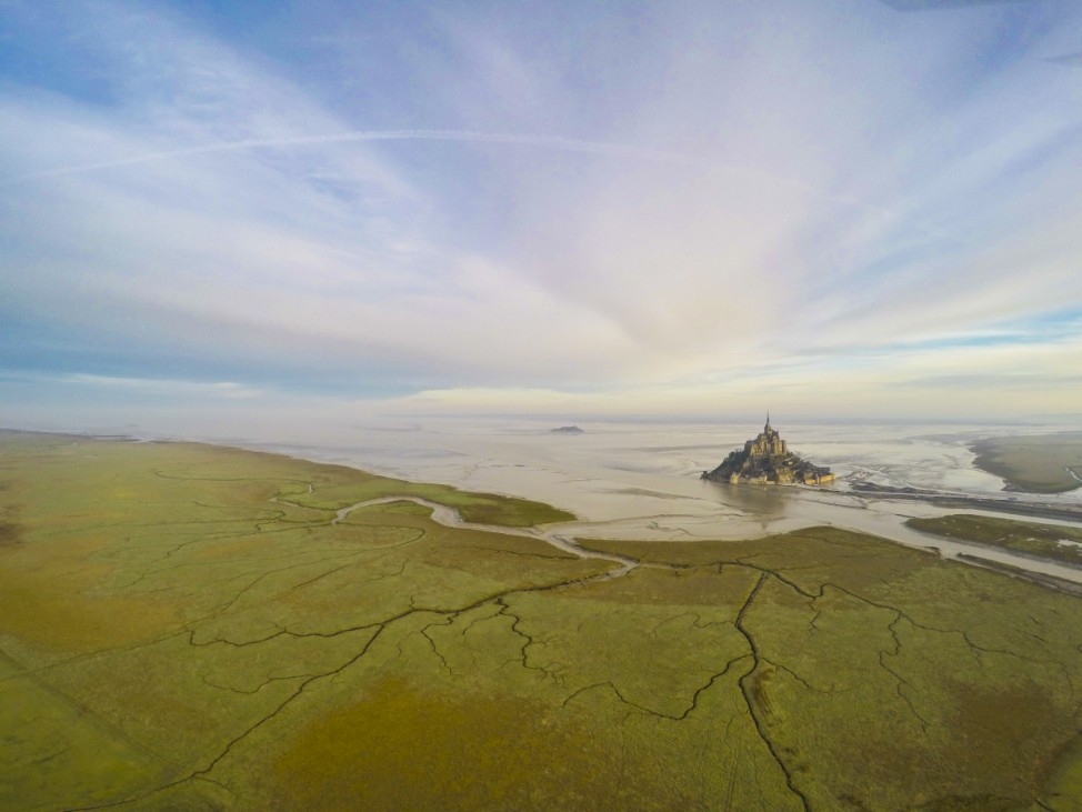 2015 Drone Aerial Photography Contest Mont Saint-Michel Normandie Frankreich France