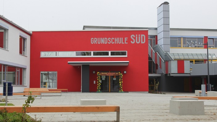 Puchheim Bhf: Einweihung Erweiterungsbau der Grundschule Süd