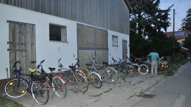 Flüchtlinge in Schmarnzell: Mobilität ist auf dem Land ziemlich wichtig - deshalb bekommen die Asylbewerber Fahrräder.