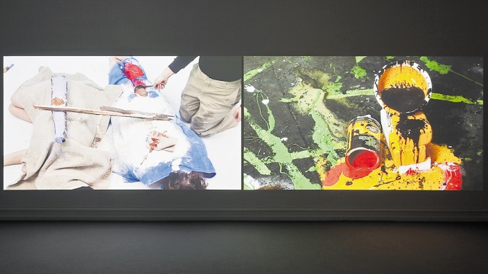 Kunst: Eine Malerei-Orgie im Geiste Jackson Pollocks: Leidy Churchmans Zwei-Kanal-Video "Painting Treatments" aus dem Jahr 2010.