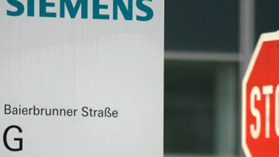 Turbulenzen bei Siemens: "Wer stoppt wen?" lautet die große Frage vor der Siemens-Hauptversammlung.