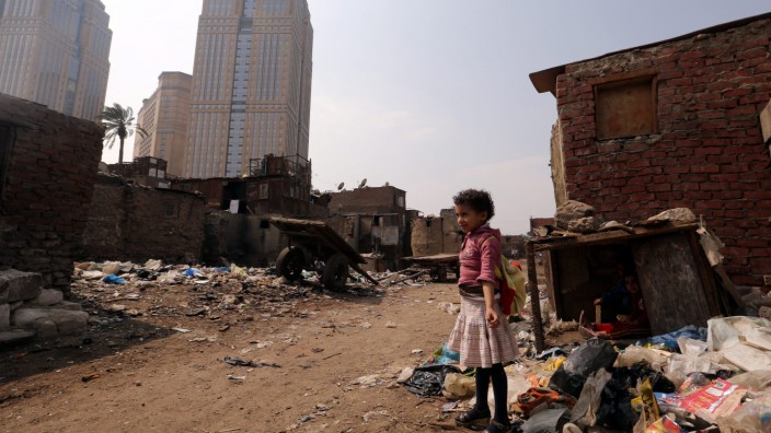 Ramlet Bulaq slum in Cairo