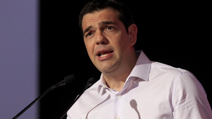 Greek PM Tsipras in the central committee of SYRIZA party