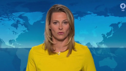 Ressentiments gegen "Armutsflüchtlinge": Die NDR-Fernsehjournalistin Anja Reschke hat sich mit den Hassschreibern im Internet angelegt.