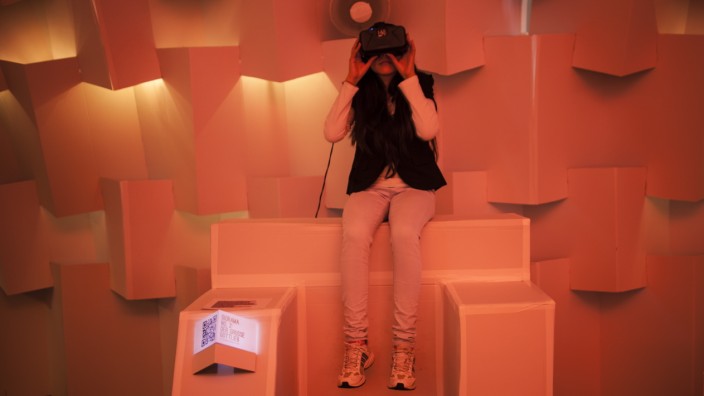 Notgames: Die Virtual-Reality-Erfahrung in "Diorama No.2: Der Grosse Gottlieb" auf dem Notgames-Fest.