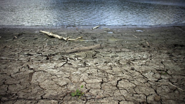 Meteorologie: Auswirkung von El Niño: Dürre am Carraizo Reservoir in Puerto Rico