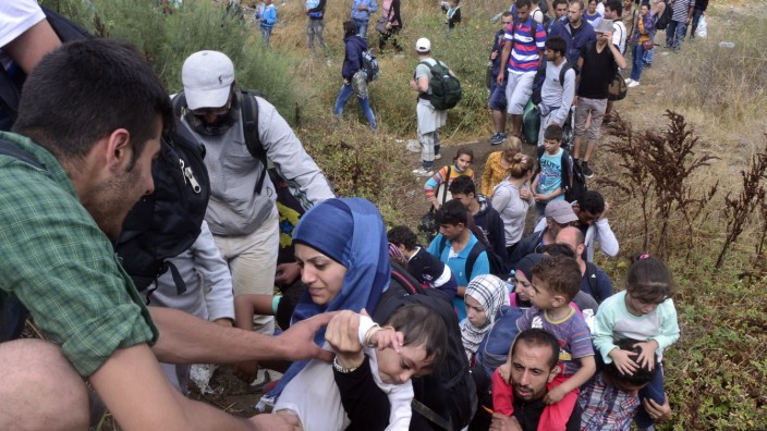 Migrants Attempt To Get Through The Greek/Macedonian Border