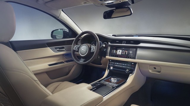 Der Innenraum des neuen Jaguar XF