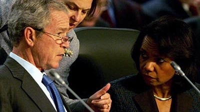 Gipfel in Bukarest: Harte Verhandlungen: US-Präsident George Bush und US-Außenministerin Condoleezza Rice