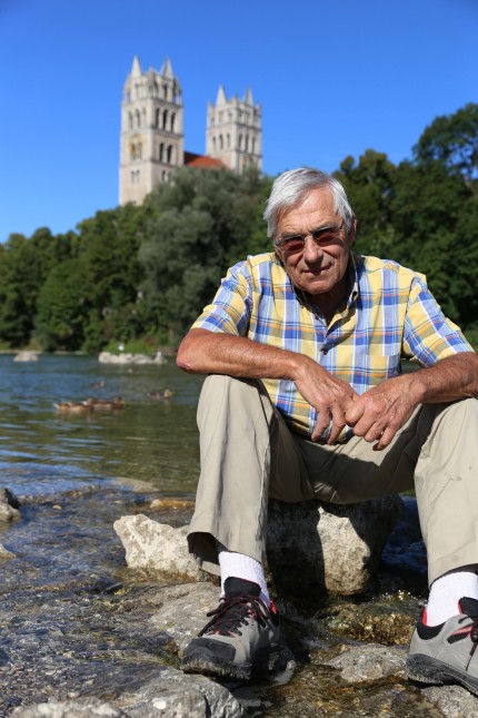 Menschen am Fluss: Er liebt die Isar und kämpft seit Jahren an vielen Fronten für deren Wohl: Rolf Renner.