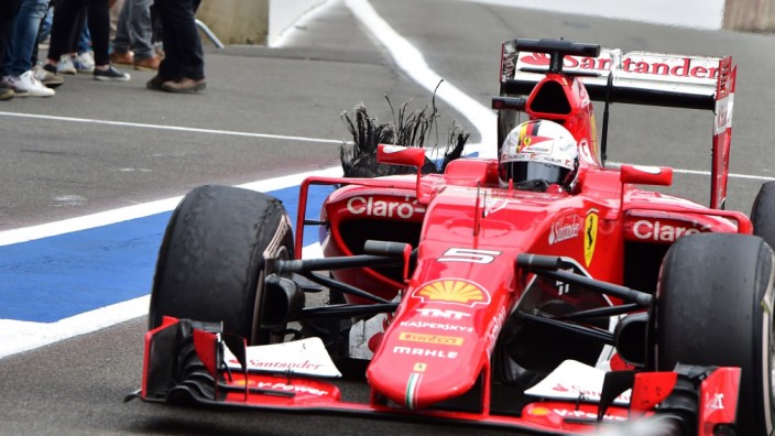 Formel 1 in Monza: Ursache für die Eskalation im Reifen-Streit: der geplatzte Hinterreifen von Sebastian Vettels Ferrari in Spa/Belgien.