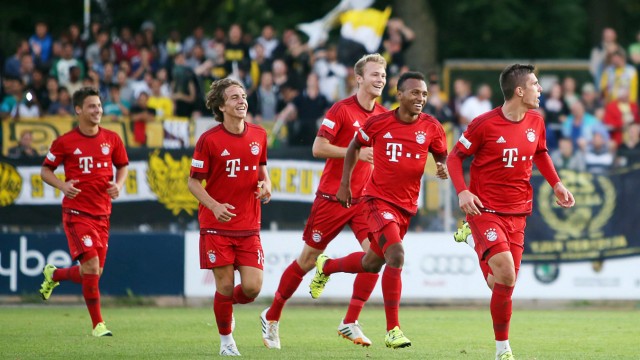Bayreuth 7 Steeven Ribery FC Bayern Muenchen II feiert den 2 1 Zaubertreffer Copyright Foerster E