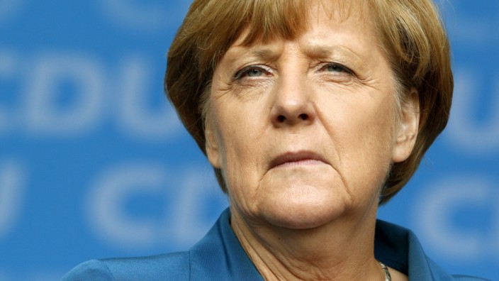 Bundeskanzlerin Merkel (CDU) spricht bei Wahlkampfveranstaltung