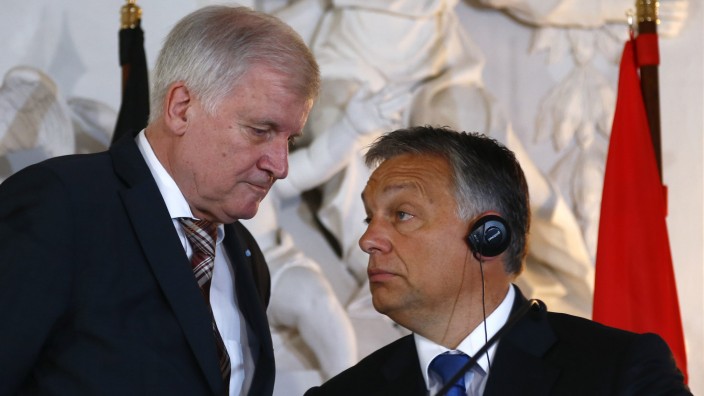 CSU und Flüchtlinge: Ungarns Ministerpräsident Viktor Orbán (rechts) und der bayerische Ministerpräsident Horst Seehofer.