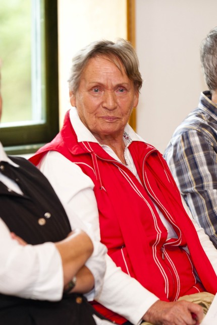 Kirchseeon: Helga Lorenz füllt ihn mit Leben, weil sie auch mit 75 Jahren einiges von ihrer Heimatgemeinde erwartet.