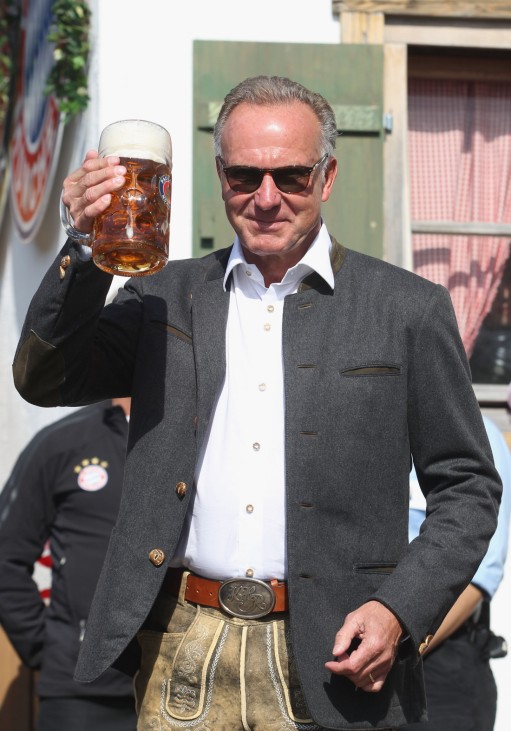 FC Bayern Muenchen Attend Oktoberfest 2015