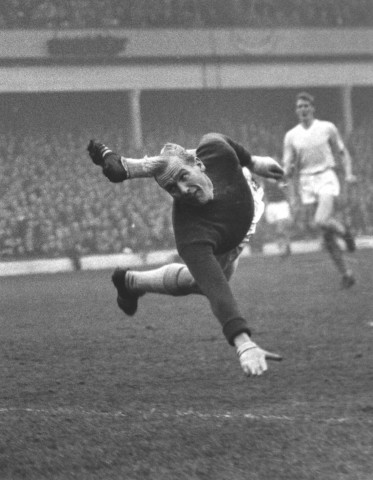 FILE: Manchester City Goalkeeper Bert Trautmann Dies At 89