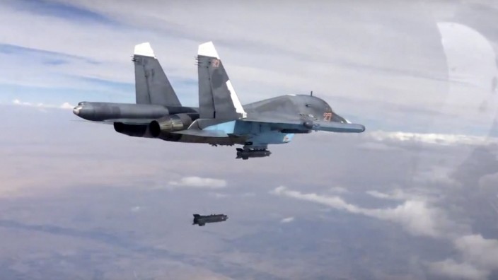 Luxemburg: Ein russischer Kampfjet wirft eine Bombe über Syrien ab. Das Bild stammt von der Homepage des russischen Verteidigungsministeriums.