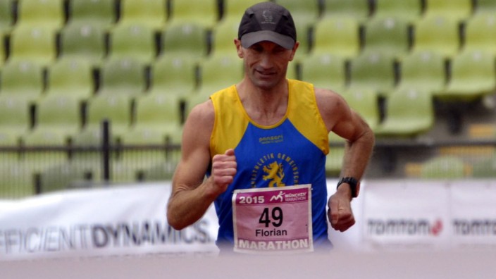 Leichtathletik: "Der Trainer geht auf jeden einzeln individuell ein und setzt auch neue Reize", sagt Florian Stelzle, Gewinner des diesjährigen München-Marathons.