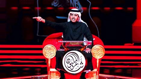 TV: Arabische Castingshow: Deklamiert und wehrt sich: der Kandidat.