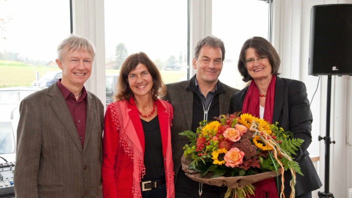 Grafing: Leopold Henneberger, Martina Eglauer, Peter Pfaff und erste Bürgermeisterin Angelika Obermayr (v.l.) freuen sich über das neue Domizil.