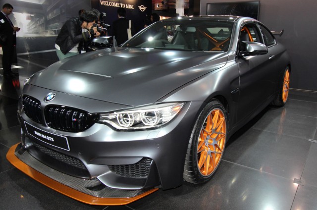 BMW M4 GTS auf der Tokio Motor Show 2015.