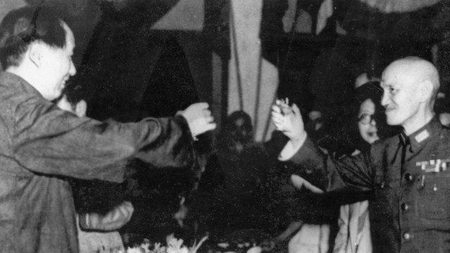 Mao Zedong und Chiang Kai-shek, 1946