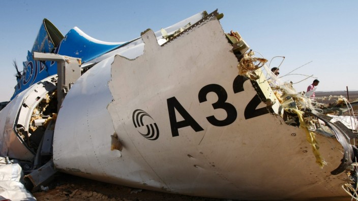 Russian plane crashes in Egypt with 224 aboard