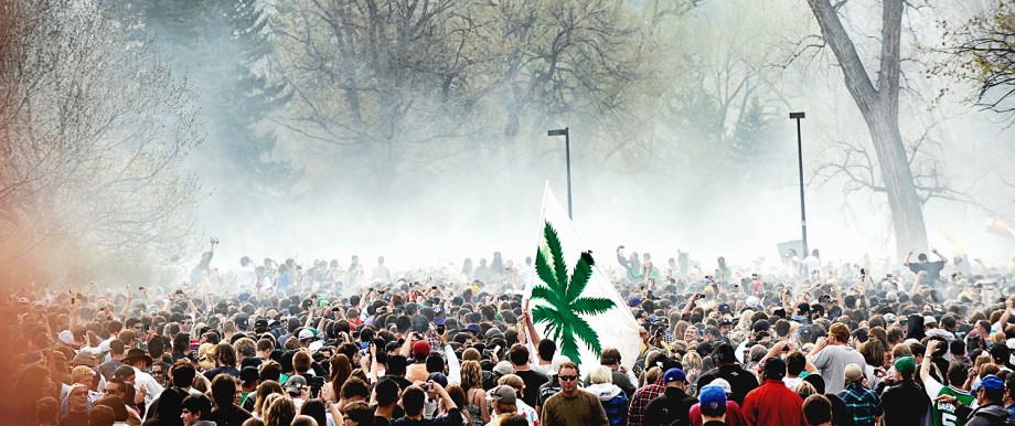 An estimated 12,000 to 15,000 people all exhale marijuana smoke as the clock hit 4:20pm during the 4/20 event at the University of Colorado in Boulder