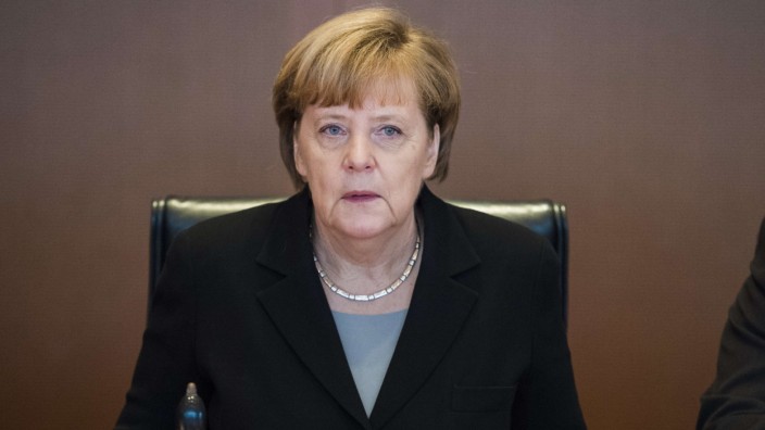Ihr Forum: Angela Merkel leitet die wöchentliche Kabinettssitzung.